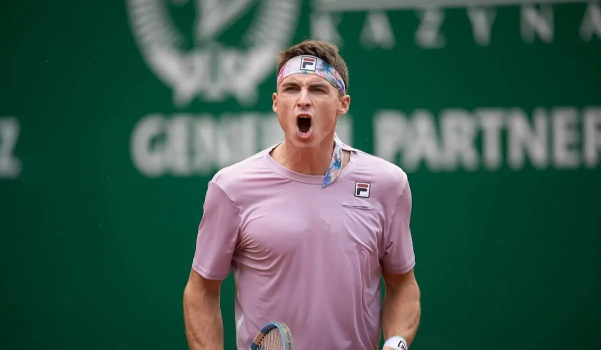 Тимофей Скатов вышел в полуфинал турнира в Таиланде