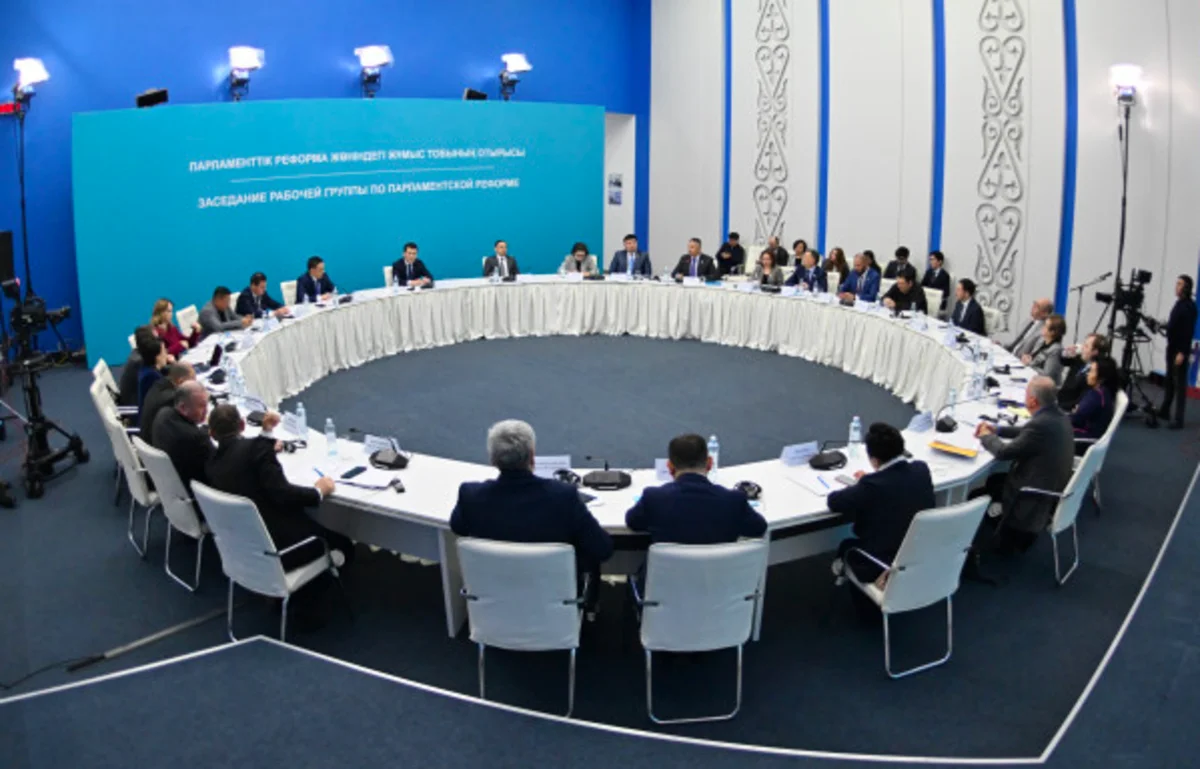 Парламентскую реформу формируют вместе с обществом: итоги пятого заседания Рабочей группы