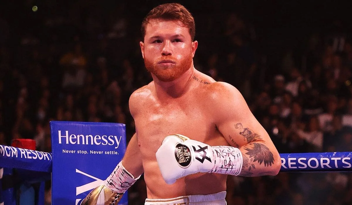 Официально объявлена дата возвращения «Канело» после потери всех чемпионских титулов