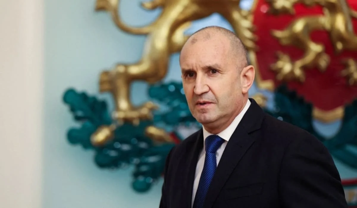 Президент Болгарии объявил об отставке