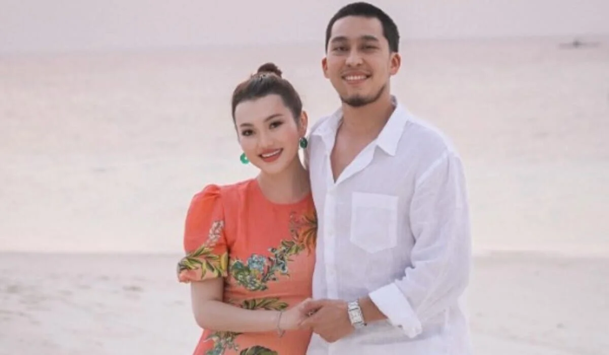 Отдыхающая на Мальдивах Ерке Есмахан рассказала о важном событии