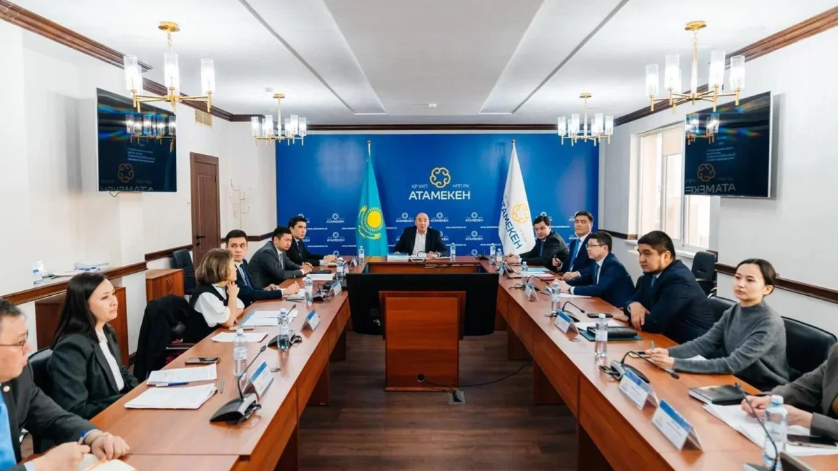 «Атамекен» активно внедряет реестр казахстанских товаропроизводителей: Шарлапаев провел первое совещание
