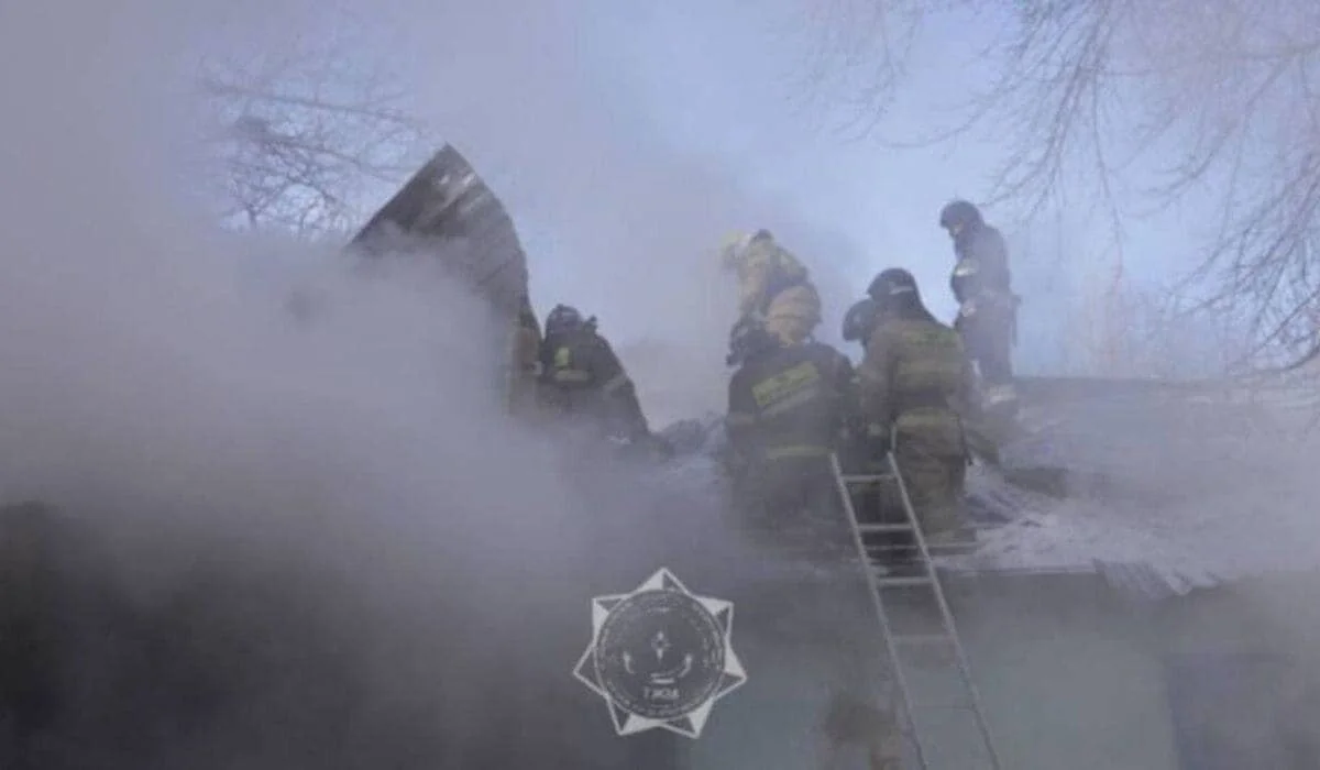 Взрыв произошел в жилом доме в Астане (ФОТО, ВИДЕО)
