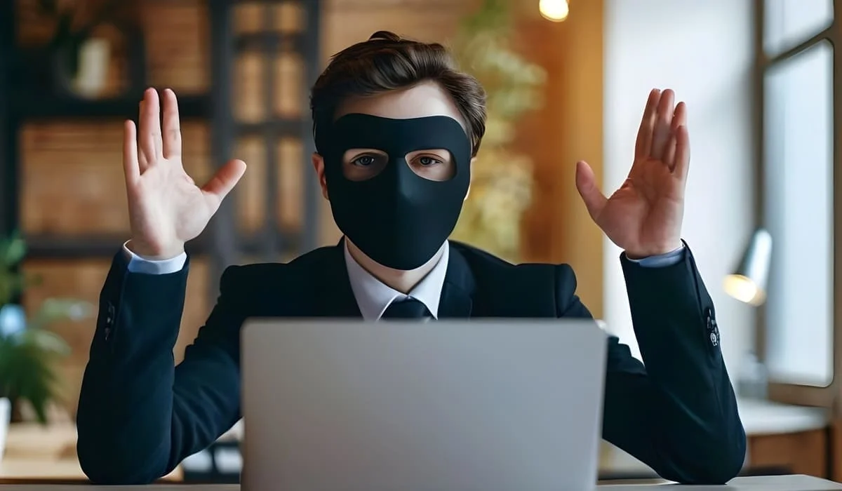 Принуждают к унизительным действиям: проверить тренинговые центры потребовал депутат