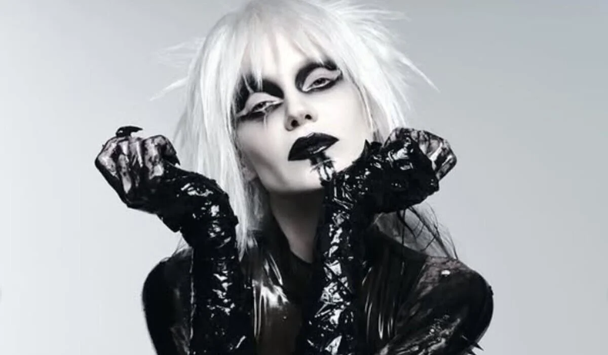 Глюкоза отменила концерты в Алматы и Астане