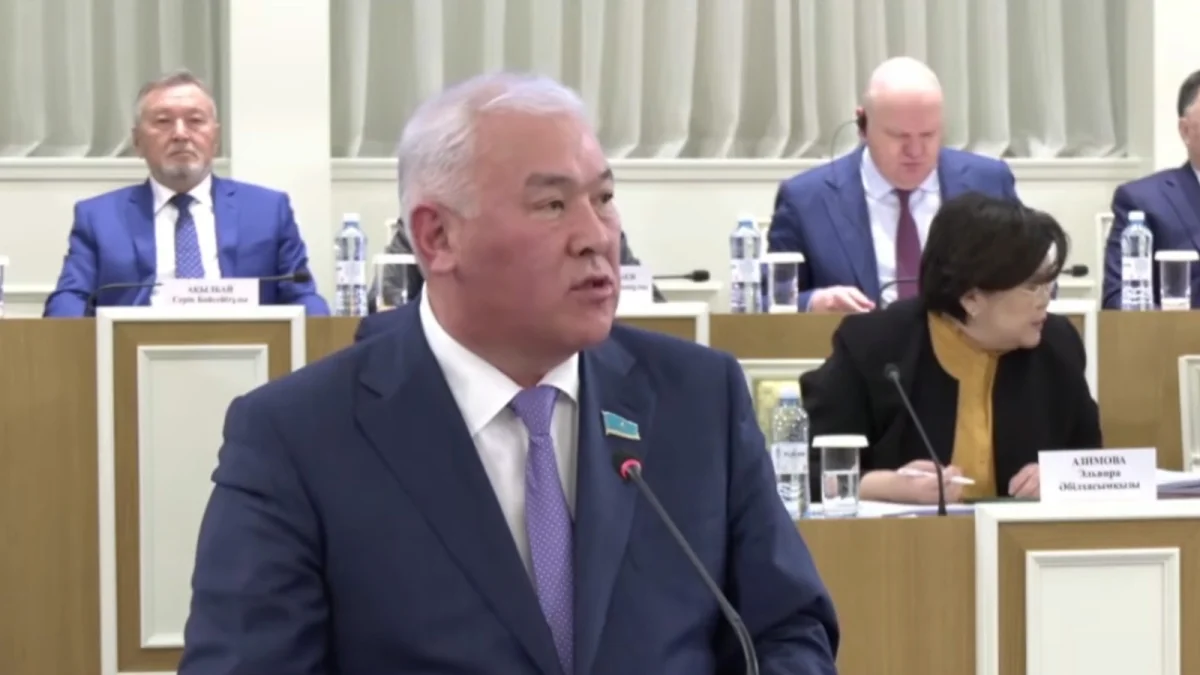 Изменить название референдума на «народный референдум» предложил депутат