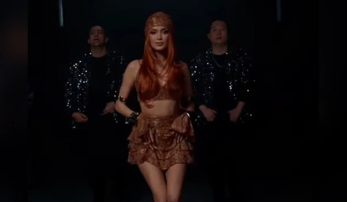 «Совсем не идет»: фанаты раскритиковали новый клип Акботы Сейтмагамбет (ВИДЕО)