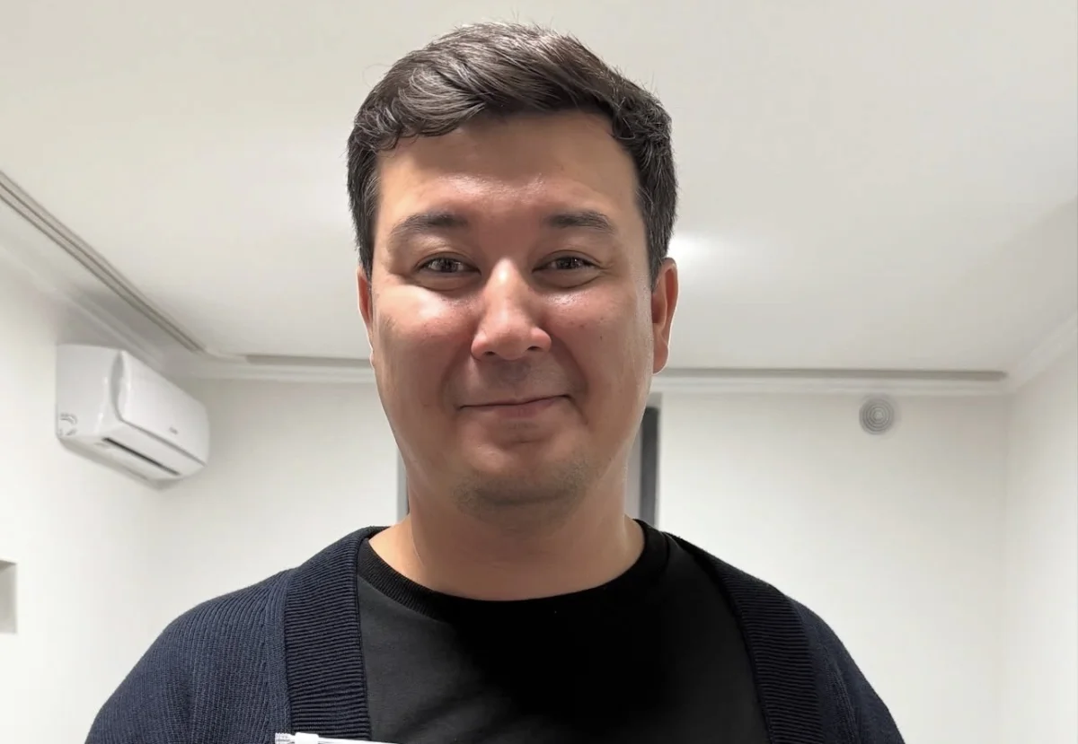 «Вернулись в нашу реальность»: казахстанский стендап-комик раскритиковал аэропорт Астаны