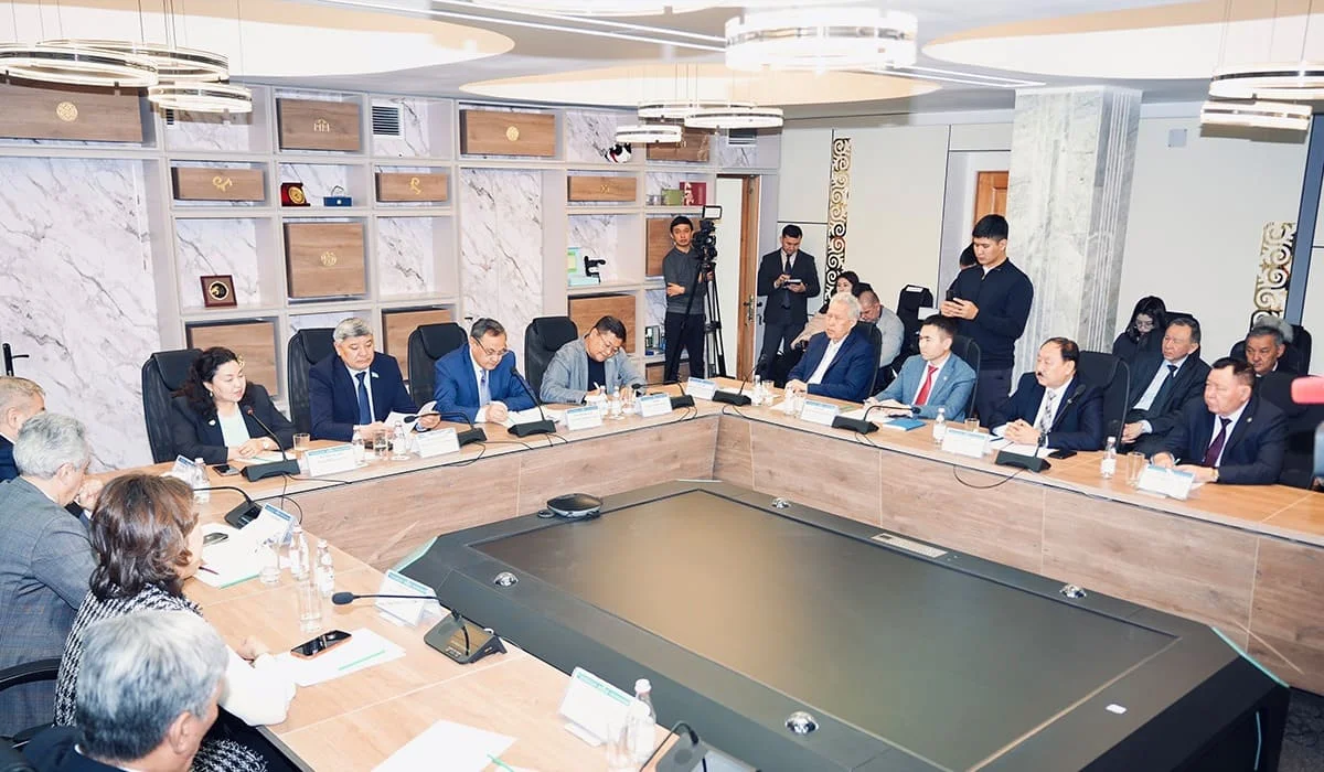 Ученые Казахстана высказались в поддержку проекта новой Конституции