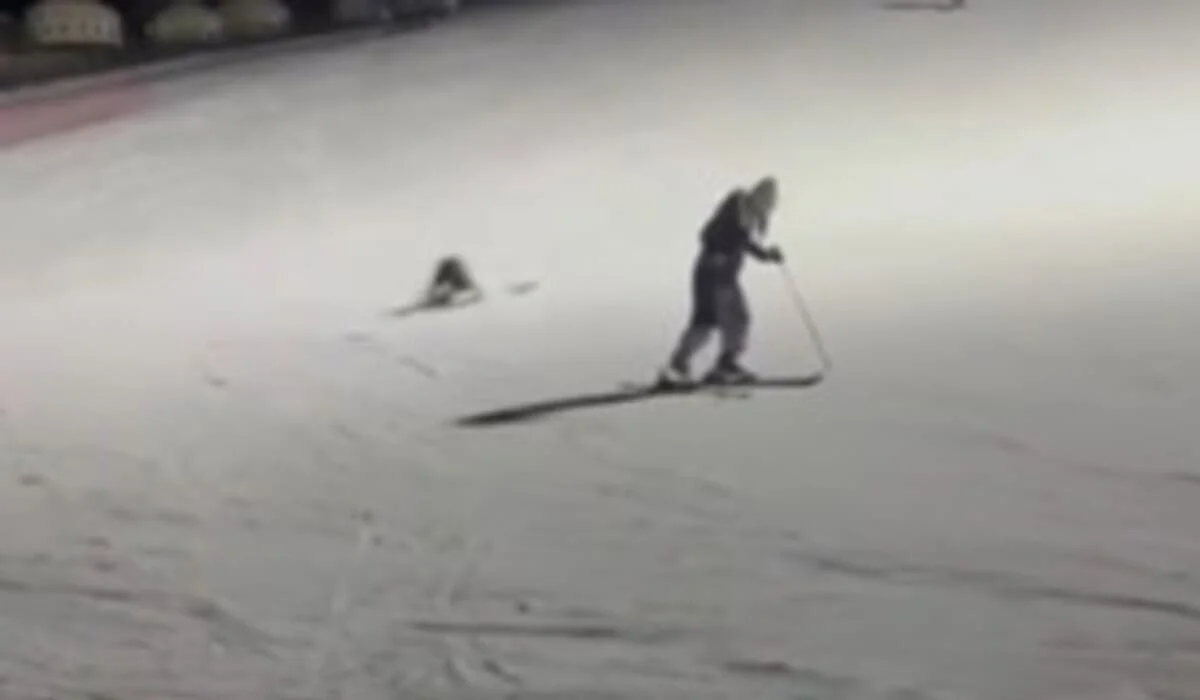 Девушка сорвалась в ущелье на горнолыжном курорте в Кыргызстане: пострадавшая в реанимации