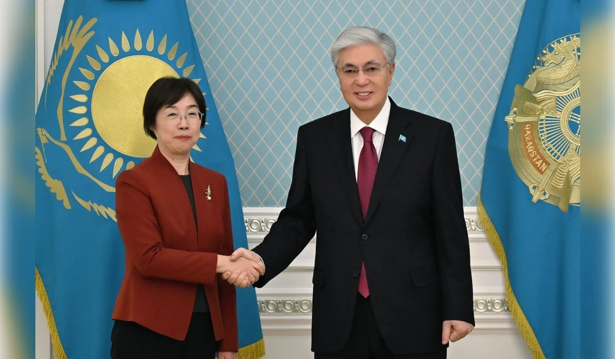 Токаев обсудил с президентом АБИИ новые инфраструктурные проекты