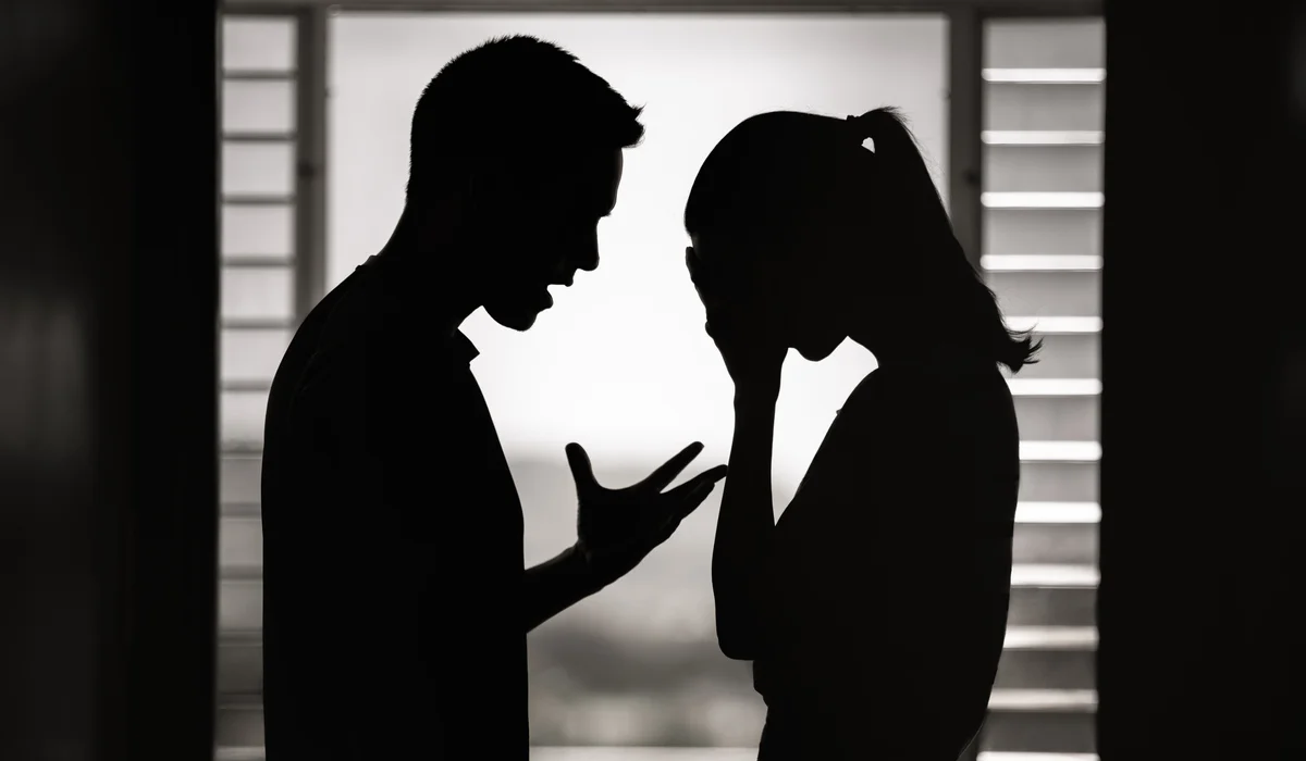 Любопытство жены довело супругов до суда на юге Казахстана