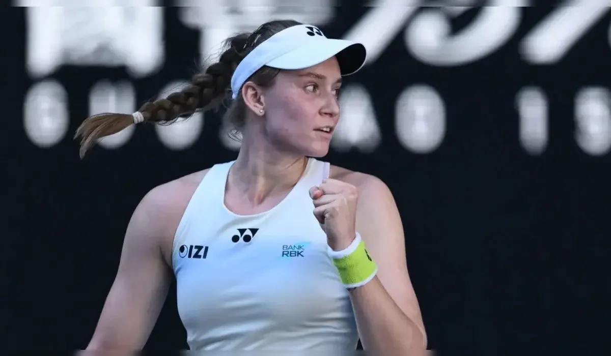 Рыбакина выиграла триллер у олимпийской чемпионки