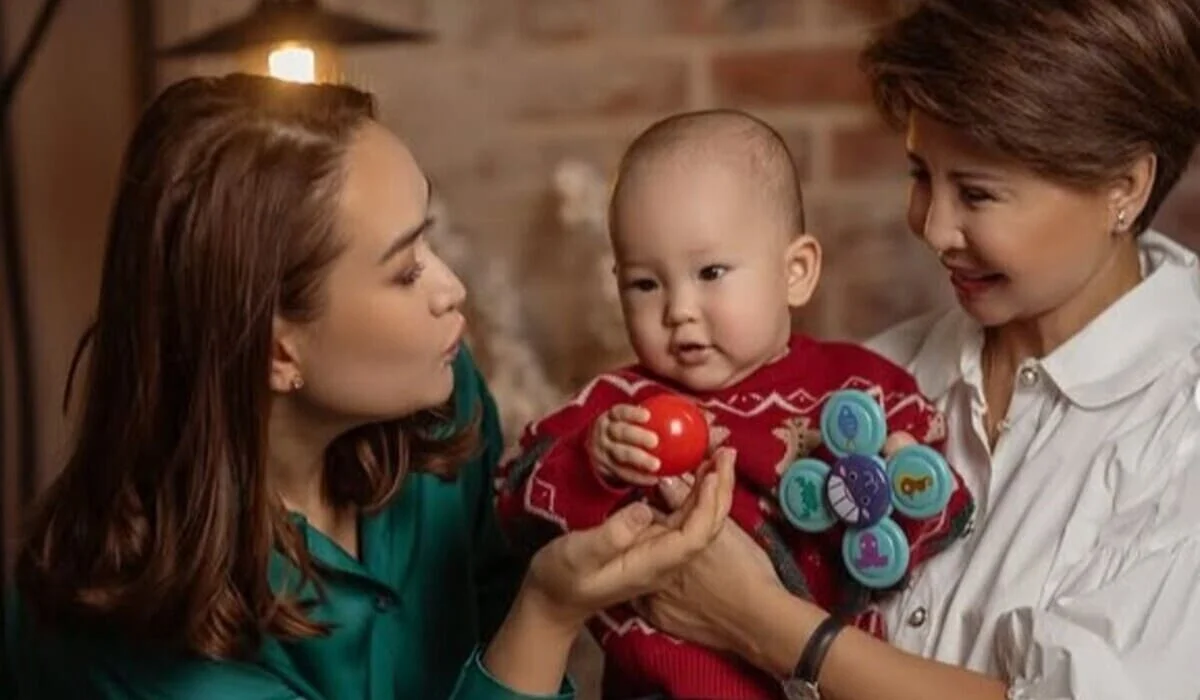 Невестка Розы Рымбаевой рассказала, какой свекровью является народная артистка (ВИДЕО)