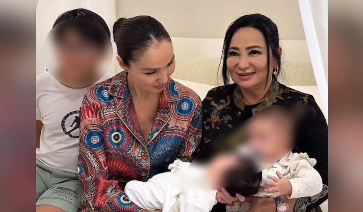 «Рады видеть вас вместе»: супруга Кайрата Нуртаса устроила новоселье для родителей (ВИДЕО)