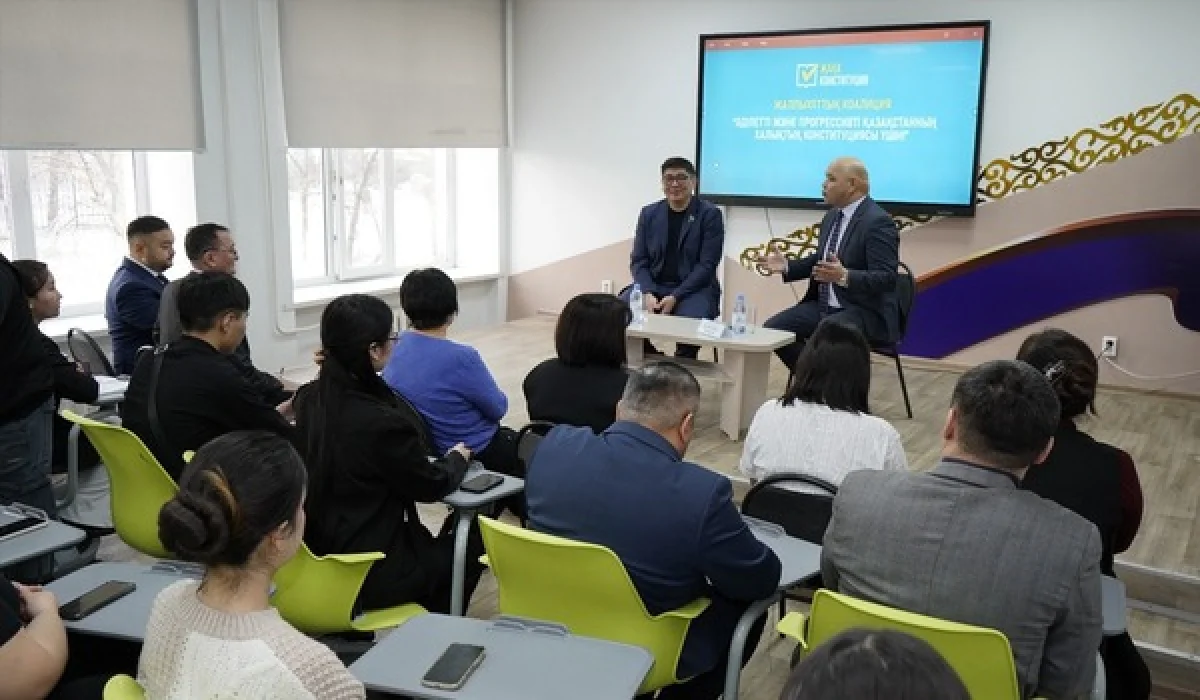 Члены Коалиции встретились с коллективом Alikhan Bokeikhan University в Семее