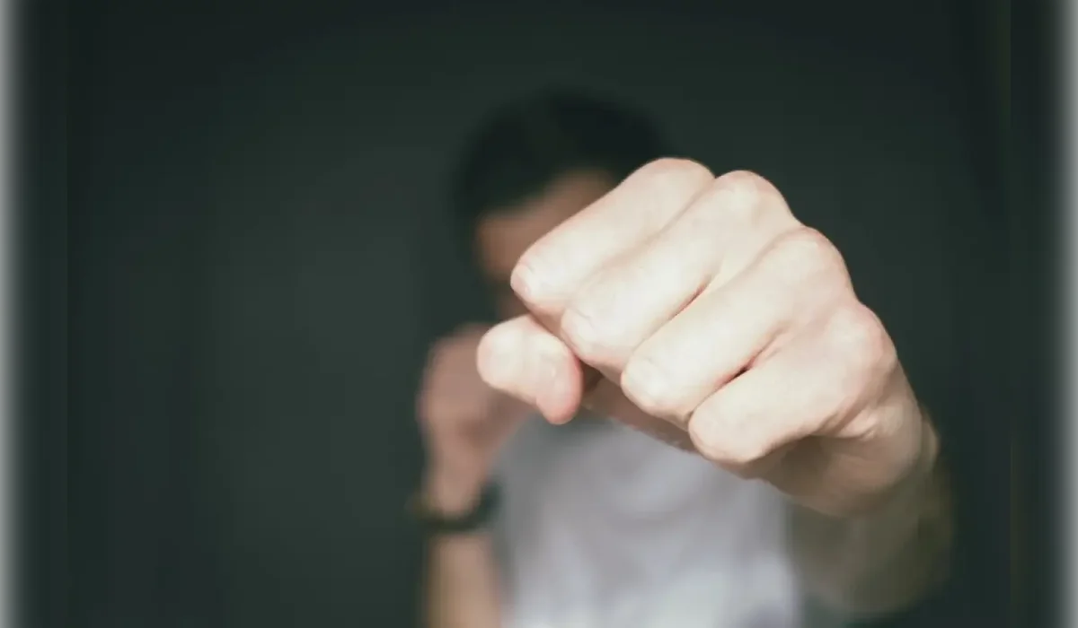 Пять человек задержали после массовой драки в Шымкенте