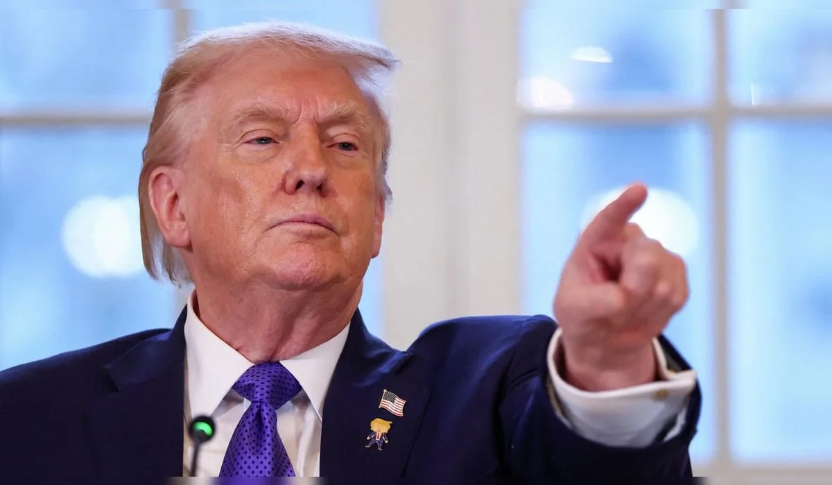 Трамп объявил о введении 10-процентной пошлины для всех стран мира