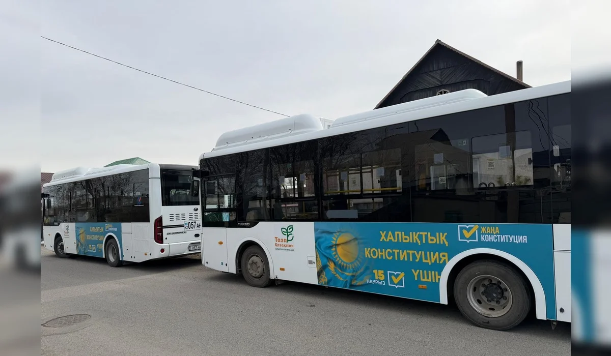 Общественный транспорт стал каналом информирования граждан о проекте новой Конституции