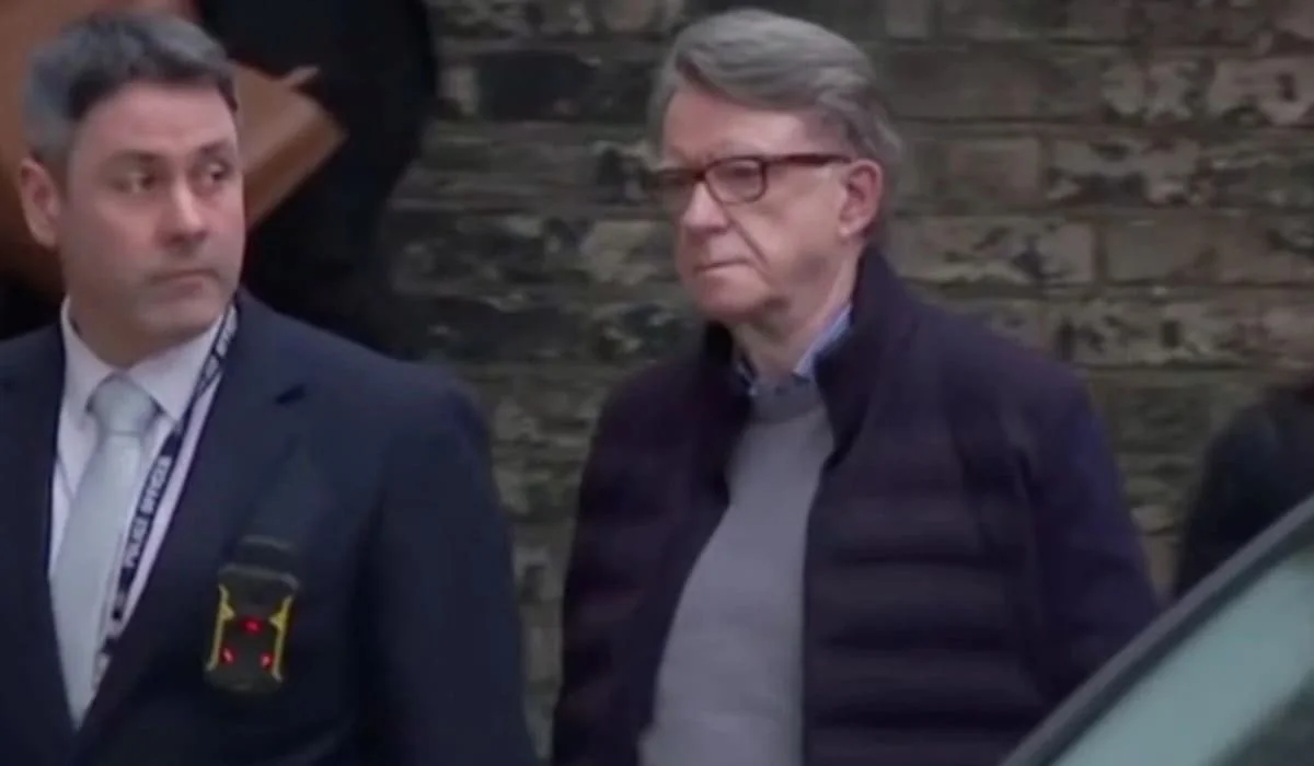 Экс-посла Великобритании в США задержали по делу Эпштейна