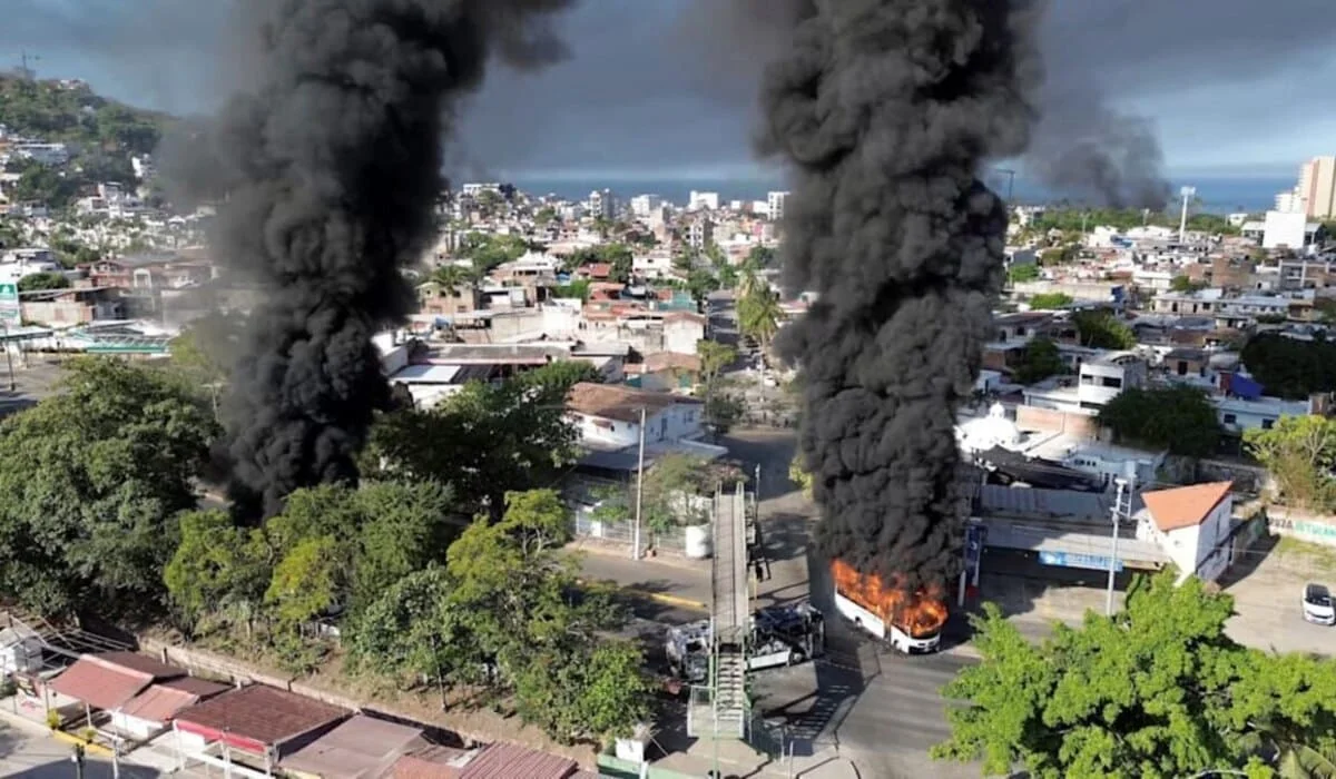 В Мексике обострилась ситуация после убийства наркобарона: под угрозой ли ЧМ-2026?