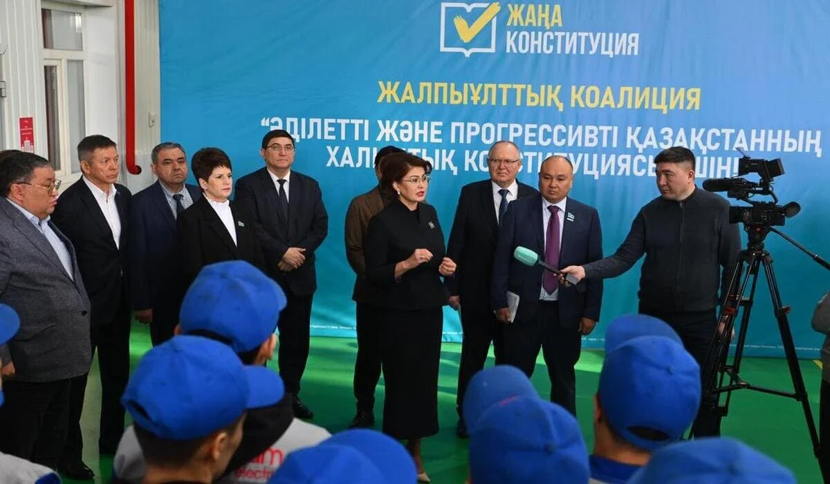 Члены Общенациональной коалиции встретились с трудовым коллективом ТОО «Петропавловский электротехнический завод»