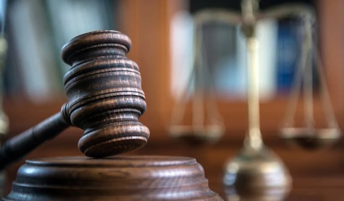 Преследовал бывшую и угрожал: мужчину наказали за сталкинг в Акмолинской области