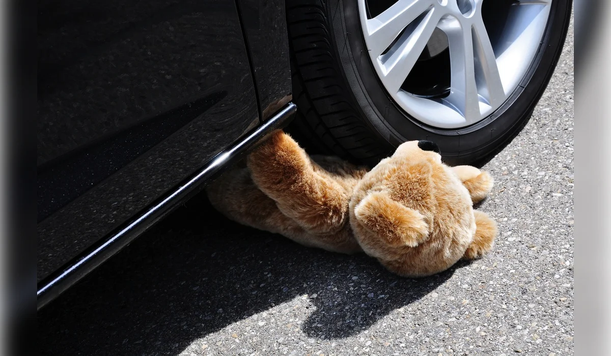 Водитель «Газели» насмерть сбил двухлетнюю девочку в Рудном