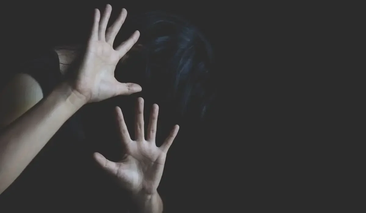 Мужчину осудили за насилие над дочерью в Павлодарской области