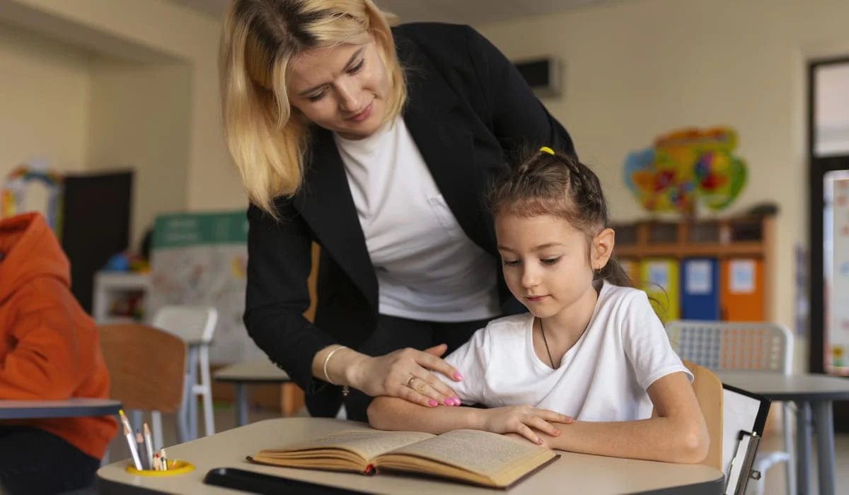 Раннее выявление рисков: в школах Казахстана внедрят персональное сопровождение учеников