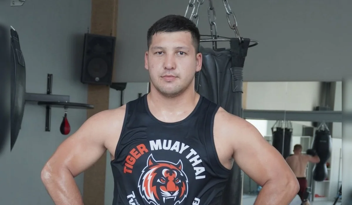 Казахстанец Дияр Нургожай одержал первую победу в UFC