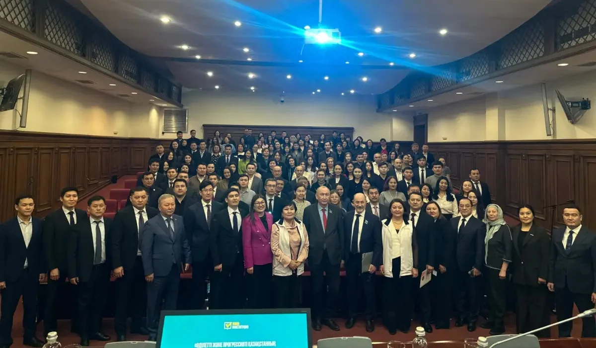 Представители Общенациональной коалиции встретились с коллективом Министерства экологии и природных ресурсов РК