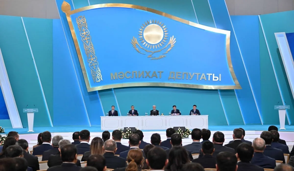 В Астане проходит III форум депутатов маслихатов с участием президента