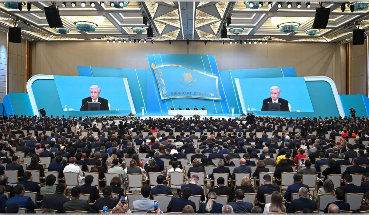 «Подорвать стабильность можно за дни, а восстанавливать десятилетиями»: Токаев о необходимости единства