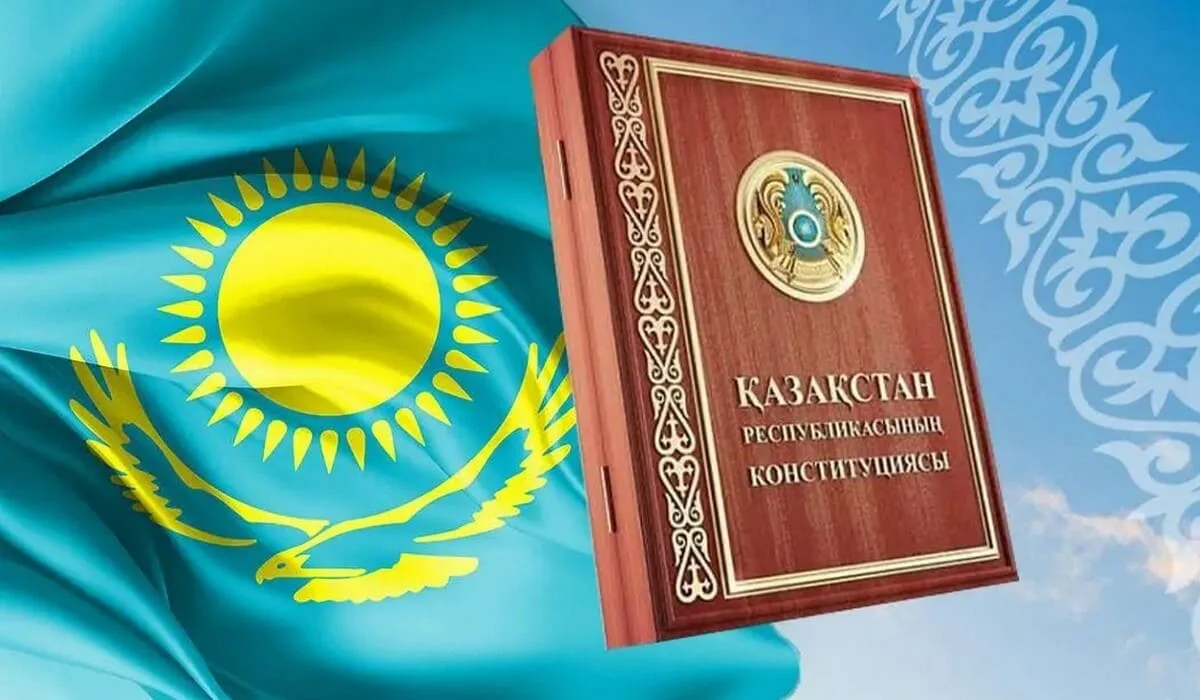 Непосредственно участвовал в подготовке каждой статьи Конституции - Токаев