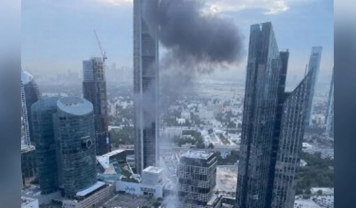 В центре Дубая прогремели взрывы: повреждено здание финансового центра