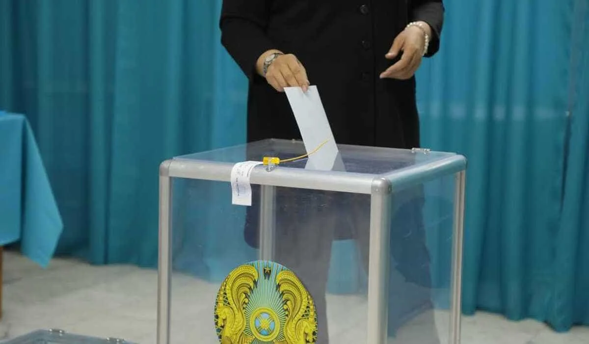 Референдум в Казахстане: озвучены данные о явке на 12 часов дня