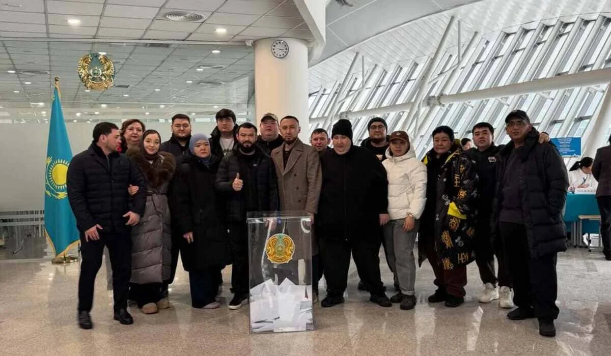 Команда проекта JanaMen проголосовала на референдуме по новой Конституции (ВИДЕО)