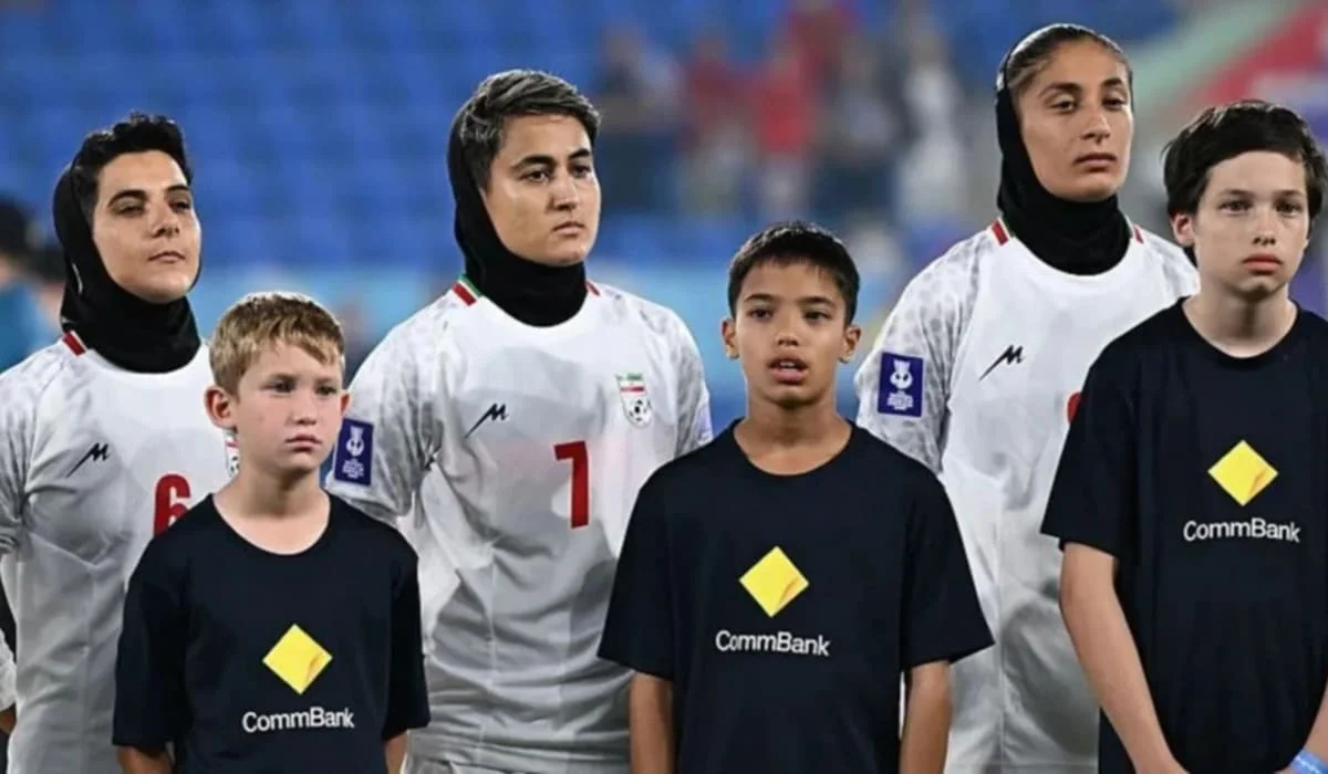 Пять из семи иранских футболисток отказались от убежища в Австралии и возвращаются домой