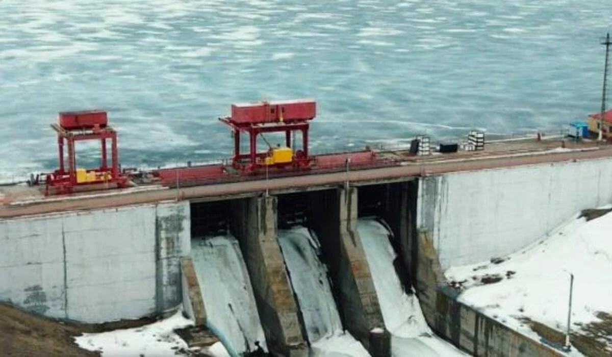 Паводковая готовность: сколько воды сбрасывается из водохранилищ Казахстана