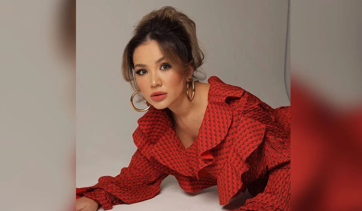 «Не буду плакать»: Макпал Исабекова после признания о разводе обратилась к поклонникам