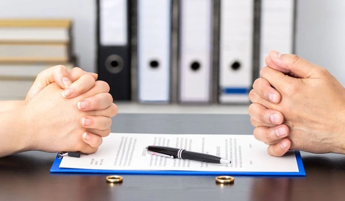 Через сколько лет брака пары в Казахстане чаще всего разводятся