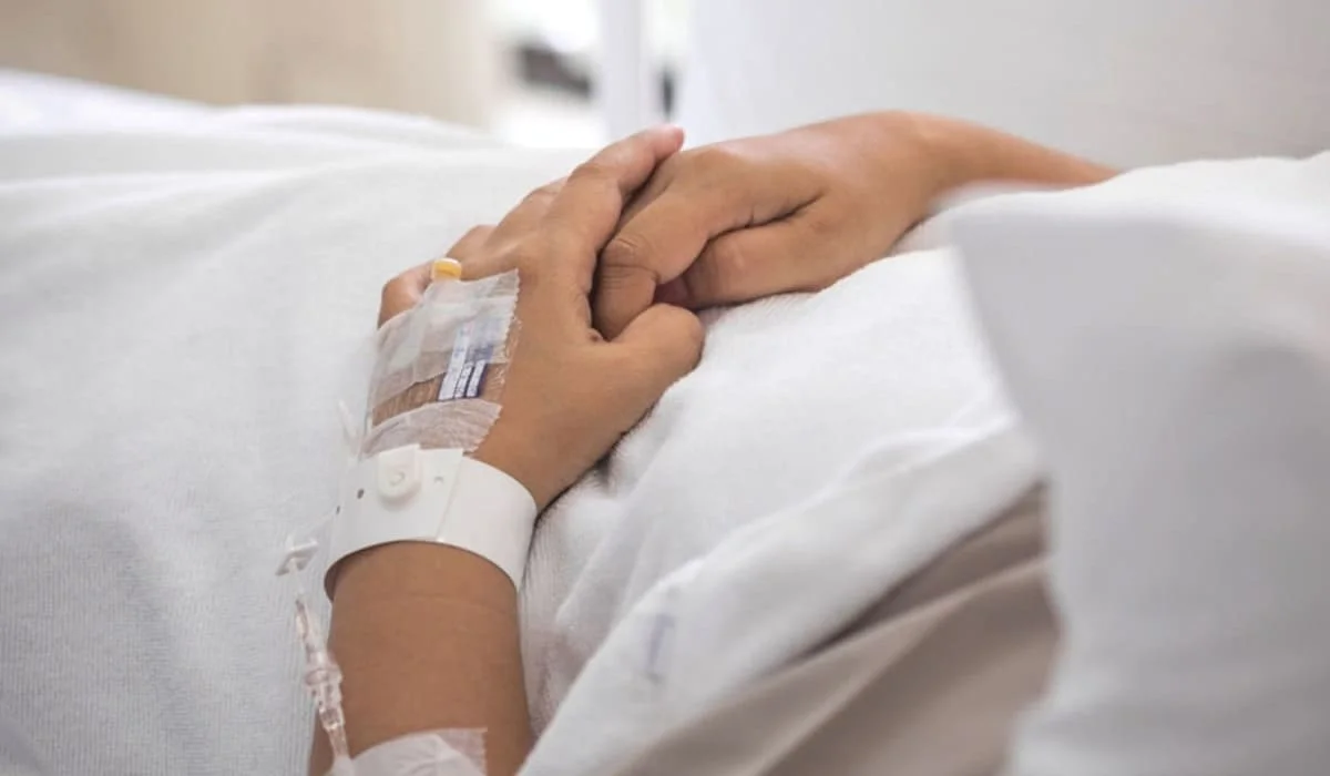 Вспышка менингита в Лондоне: два человека умерли, 11 госпитализированы