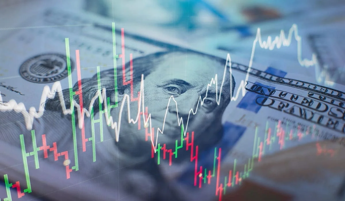 Курс доллара «развернулся» после падения в Казахстане