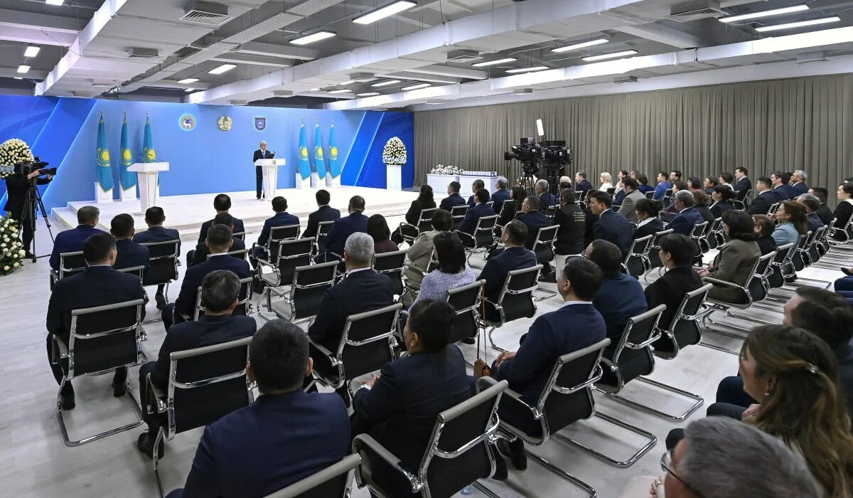 «Имитация деятельности»: Токаев жестко раскритиковал Фонд науки