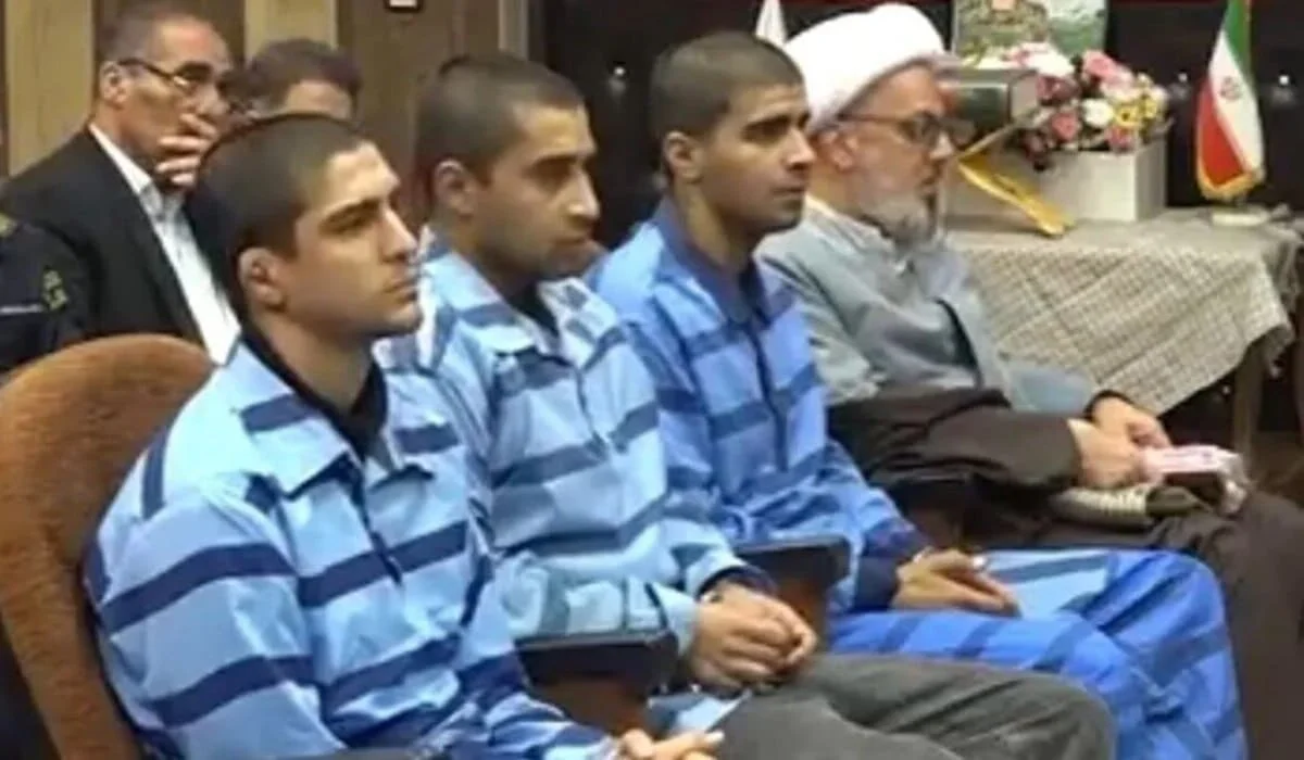 Иран казнил трех молодых демонстрантов