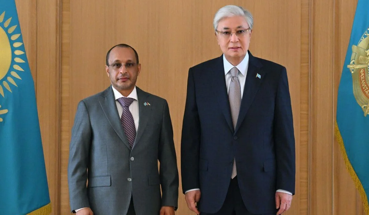 Токаев обсудил с послом ОАЭ ситуацию на Ближнем Востоке