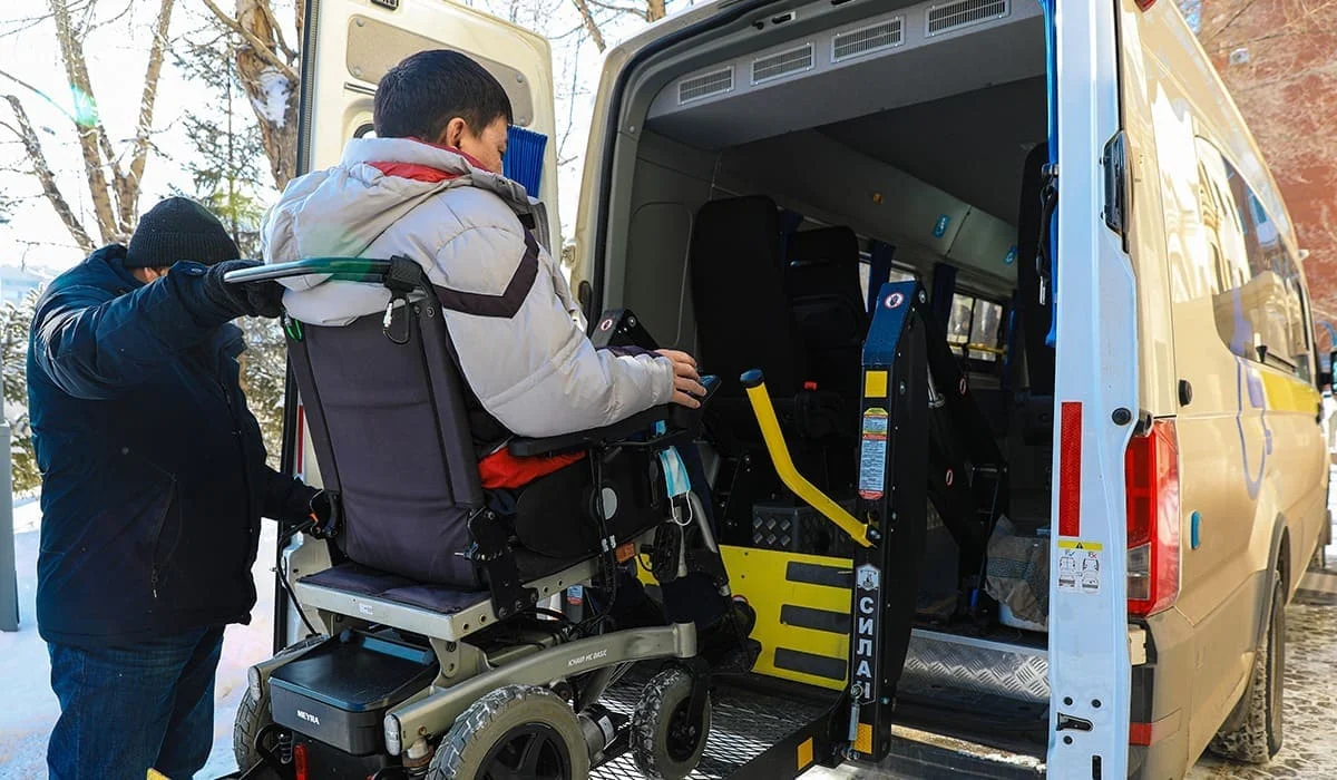 Чиновник в Актау заплатил миллионы за неоказанные услуги инвалидам