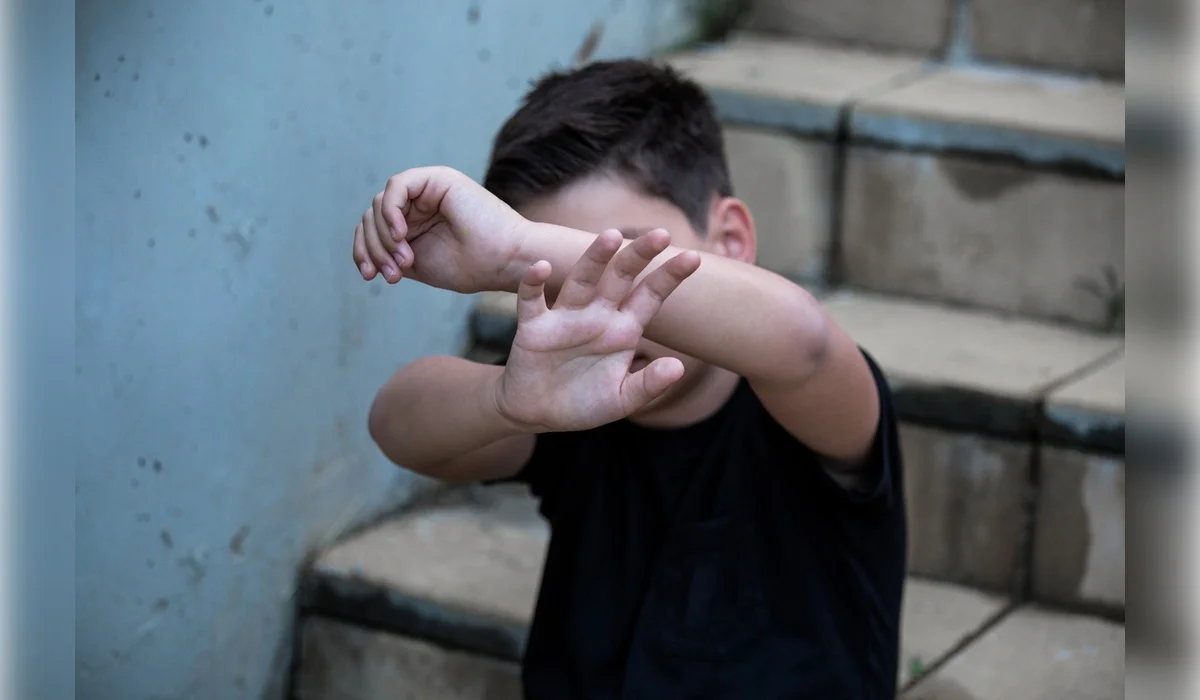 Мужчину подозревают в насилии над двумя мальчиками в Шымкенте