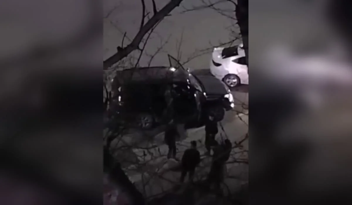 Ночной шум в Семее: танцы под окнами закончились штрафом (ВИДЕО)